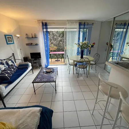 4sap10 Joli Avec Terrasse דירה