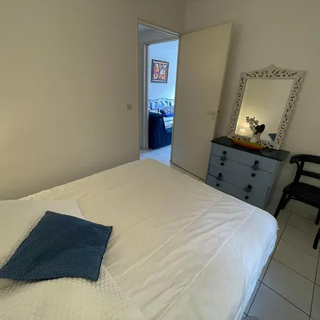 4sap10 Joli Avec Terrasse * קוליור